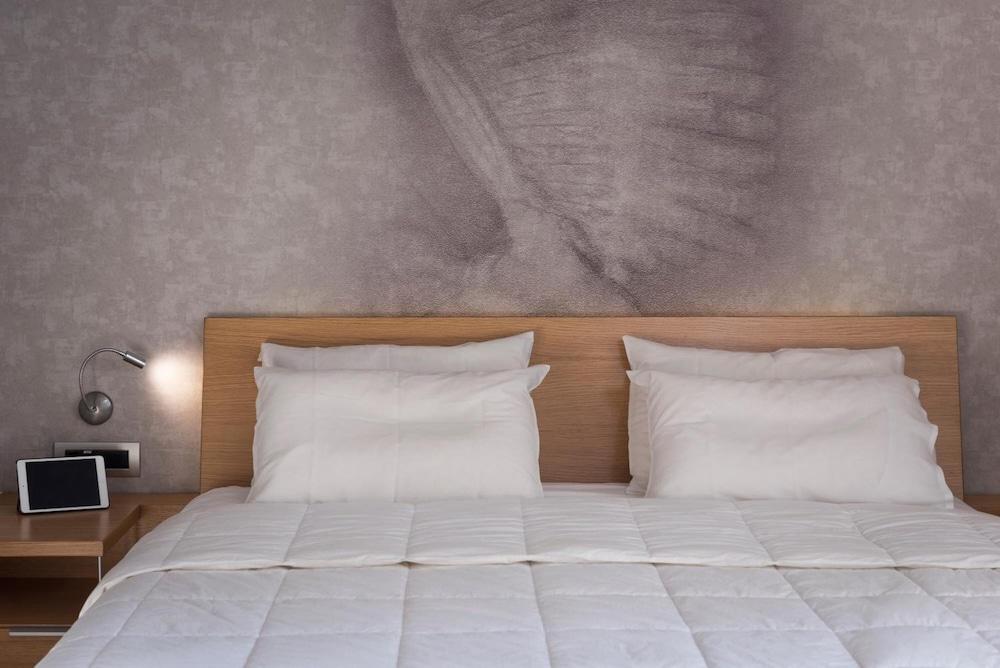 Icarus Hotel Kalamaki  Luaran gambar